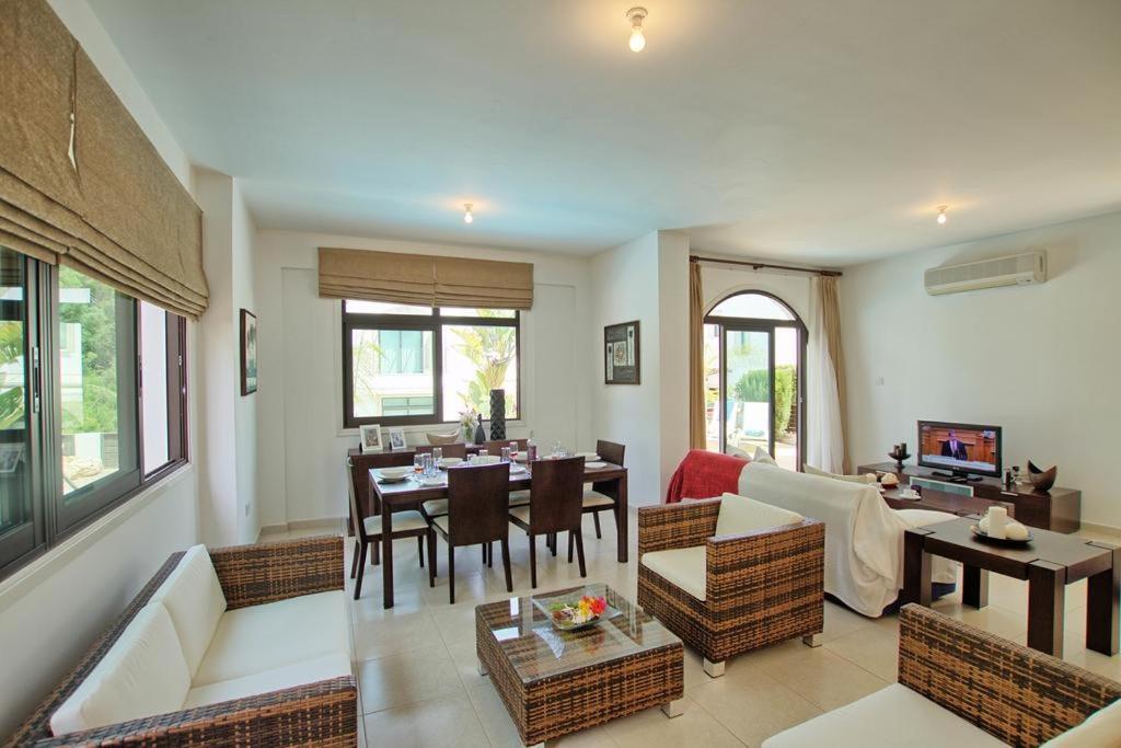 Villa Anatoli - Cape Greco Protaras Exteriör bild